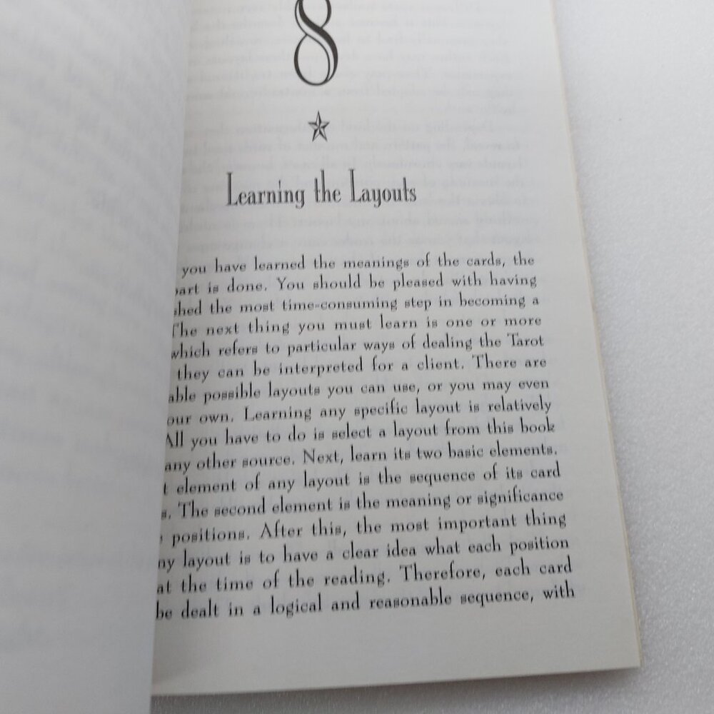 1992 Common Sense Guide To Tarot Reading Paperback Book by Camden Benares - Picture 9 of 13